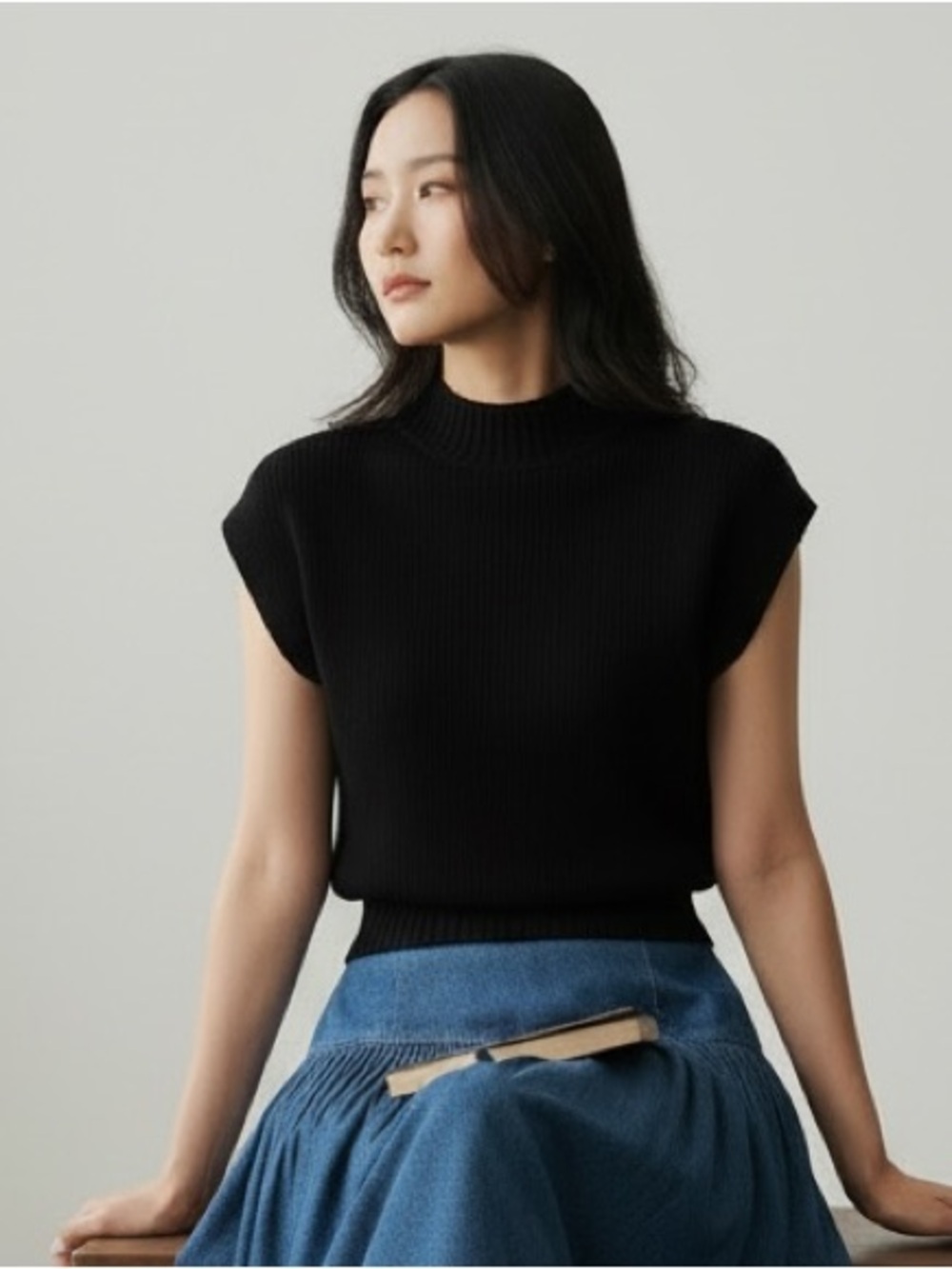 1588 • Black Cotton Blend Rib-Knit Mock Neck Sleeveless Sweater Top
